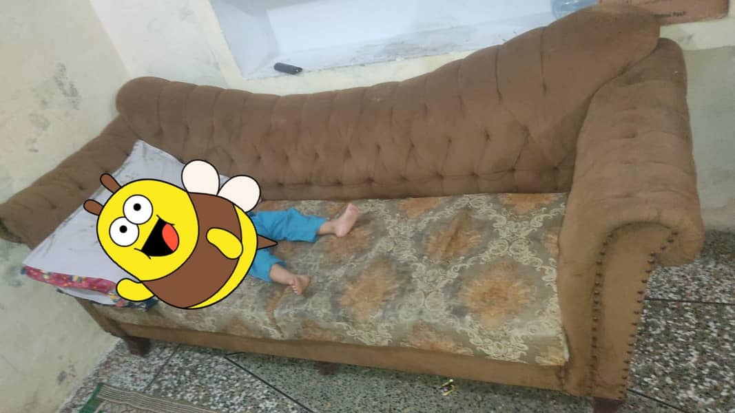 5 seeter sofa 1