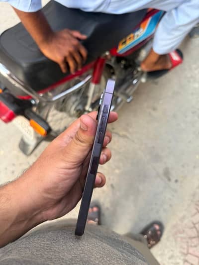 Apple iPhone 14 Pro Max jv
