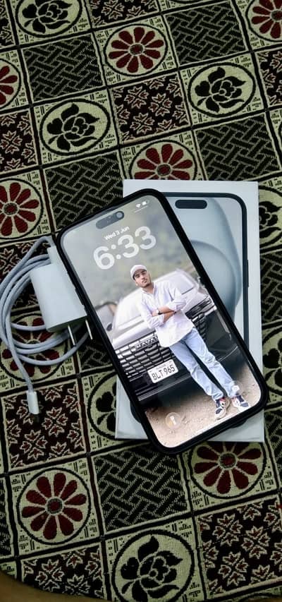 iPhone15 plus factory unlocked 128gb condition 10by7 battery health85
