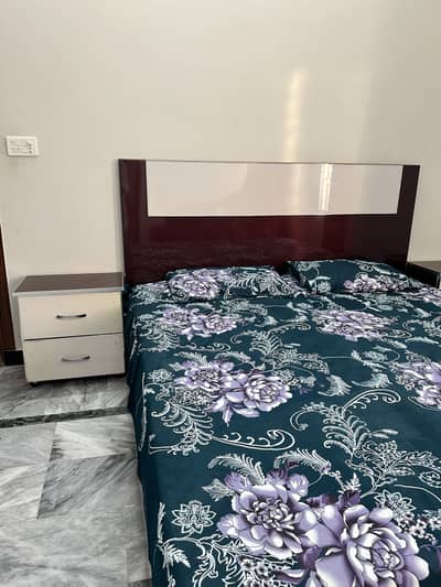 Bed and mattress