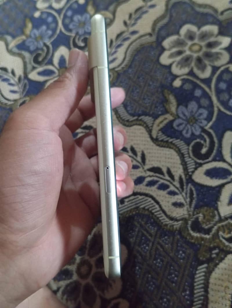 Google Pixel 7 3