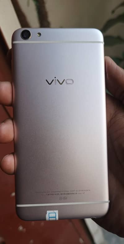 Vivo X7 Dual Sim 4+128 GB { Sim Not Working }