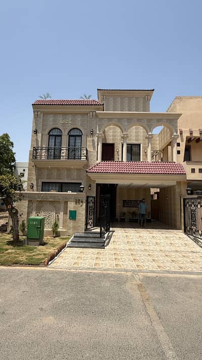 8 Marla Brand New House for Sale in Bahria Town Lahore