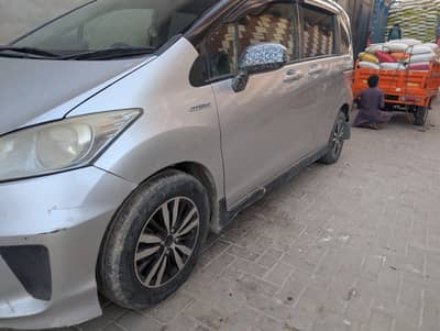 Honda Freed 2012