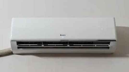 Gree 1.5 ton split ac totally genuine