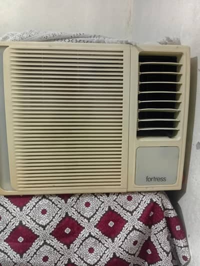 window ac 3 amp orignal gas no reapar03004843427