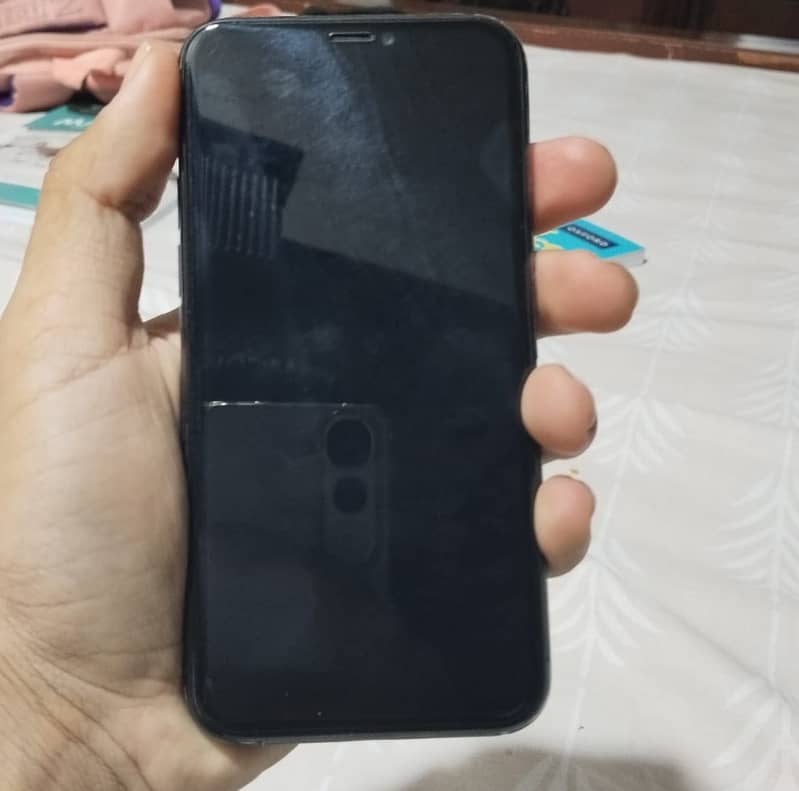 Iphone 11 pro 4