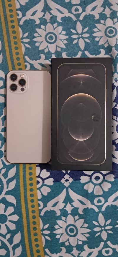 Apple iPhone 12 Pro pta with box