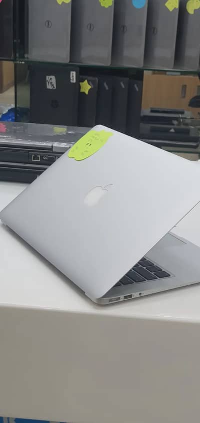 Apple MacBook Air Core i5 8GB | 256GB Fresh Stock Laptop Available