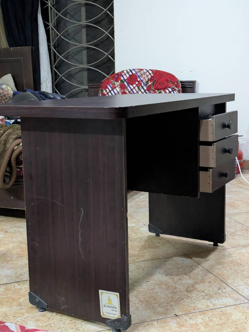 Computer Table / Study Table 1