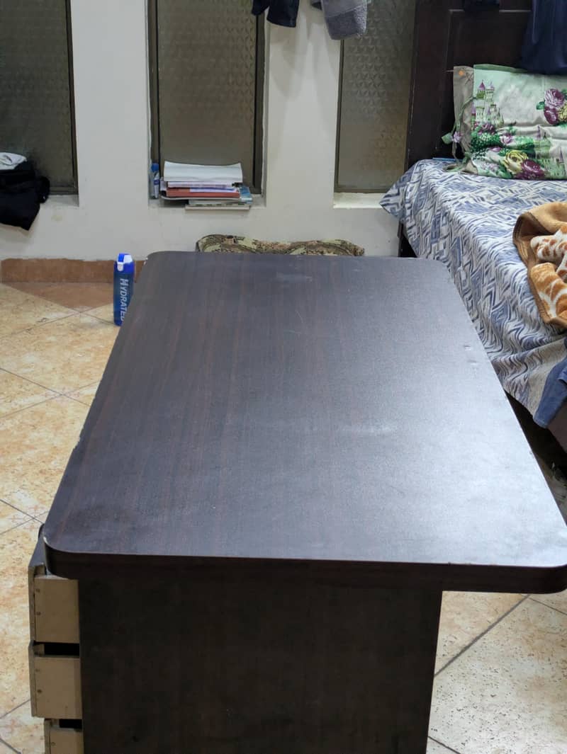 Computer Table / Study Table 6