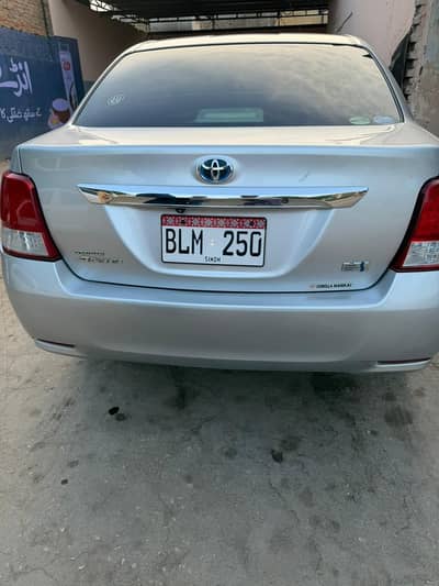 Toyota Corolla Axio 2014