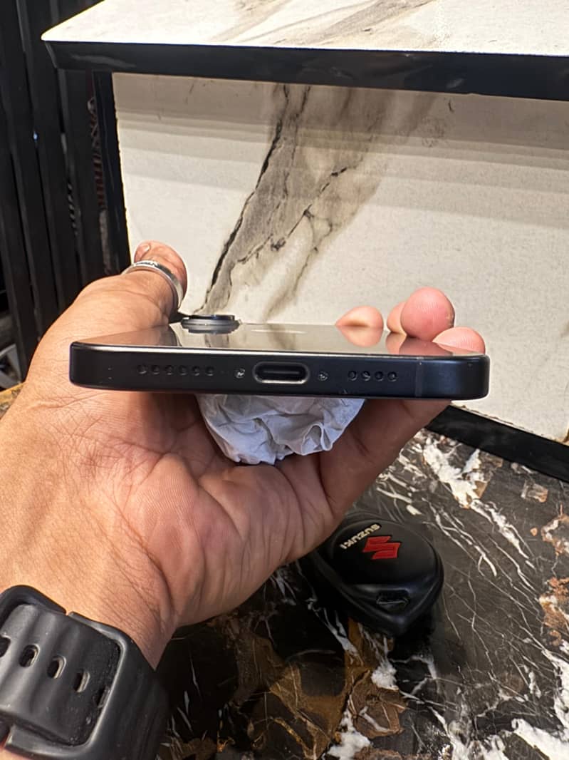 IPHONE 16 PLUS 0