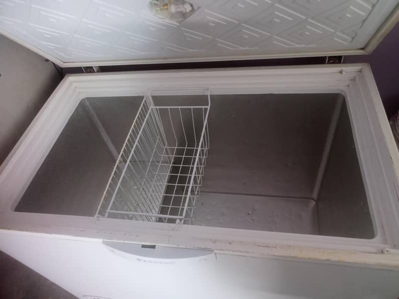 waves deep freezer 3