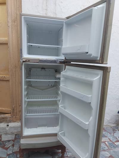 Dawlance Refrigerator fridge