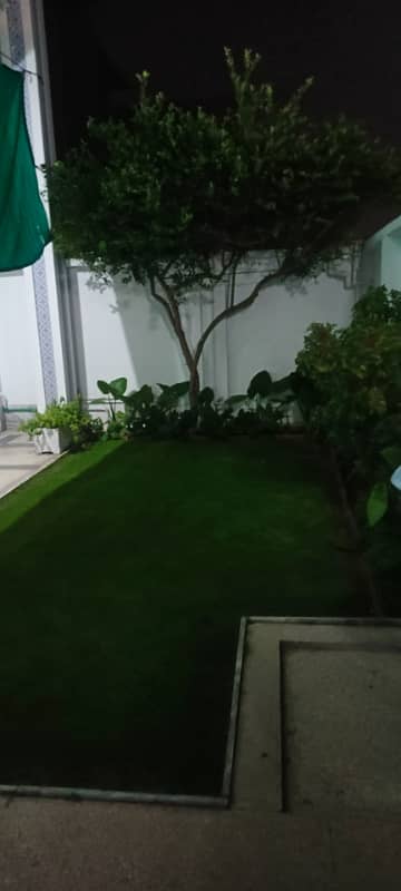 15 Marla uppr portion available for rent near to canal road or opst doctors hospital