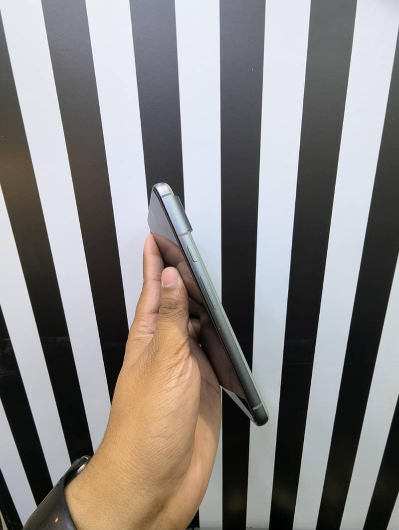 Google Pixel 8 1