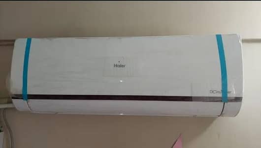 Haier 1.5 ton Dc inverter heat and cool totally genuine good condition