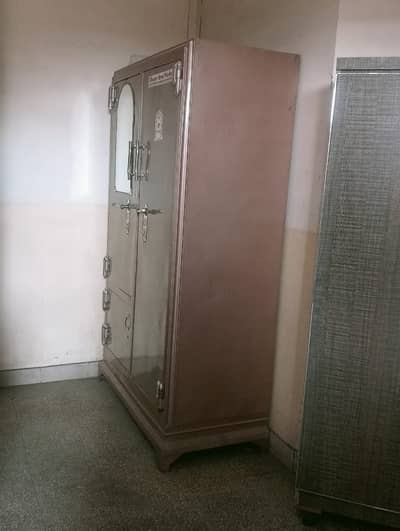 Heavy and strong have locks and spacious spaces