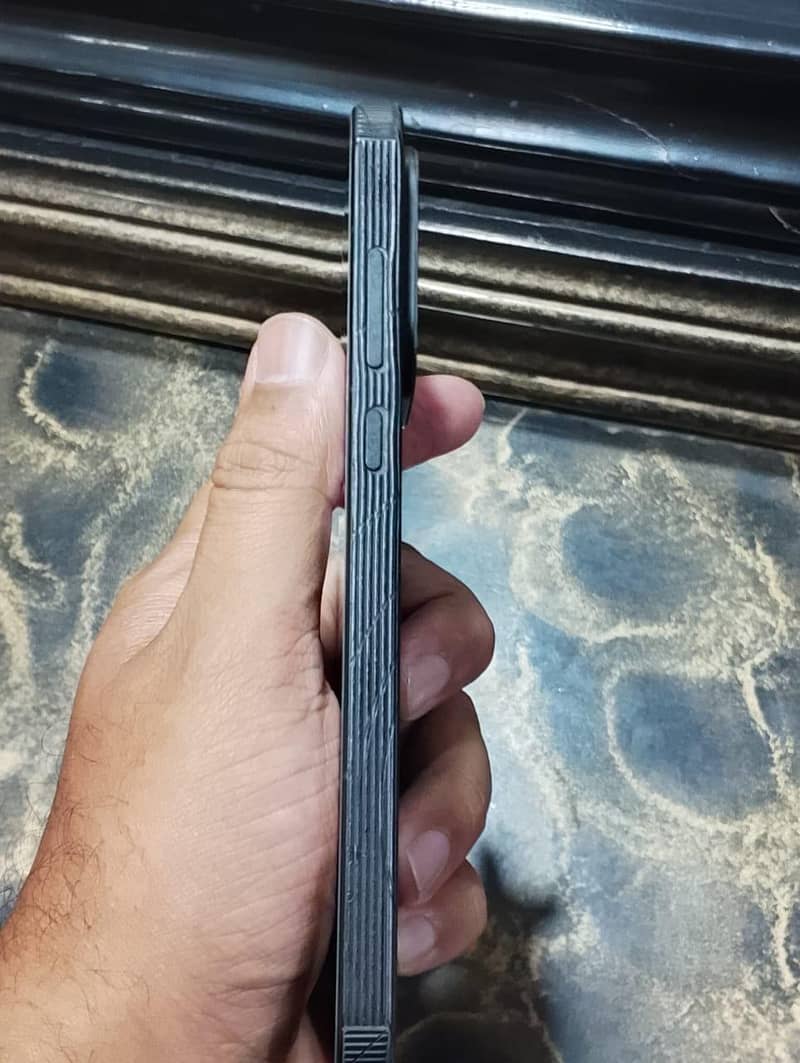 One Plus 15.12/512GB 4
