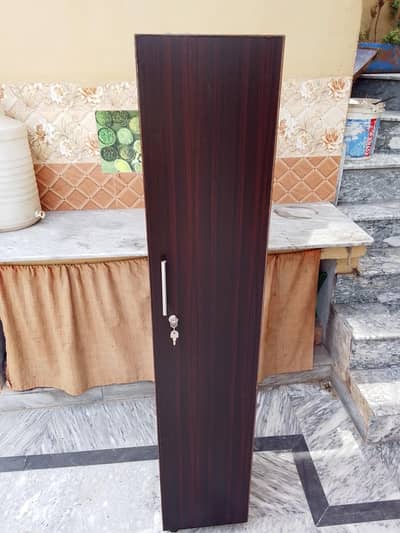 ‎5x1 feet size cupboard rack  bedroom cabinet only family color brown,