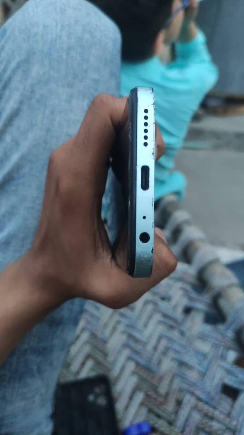 Sparx Neo 7 Plus 2