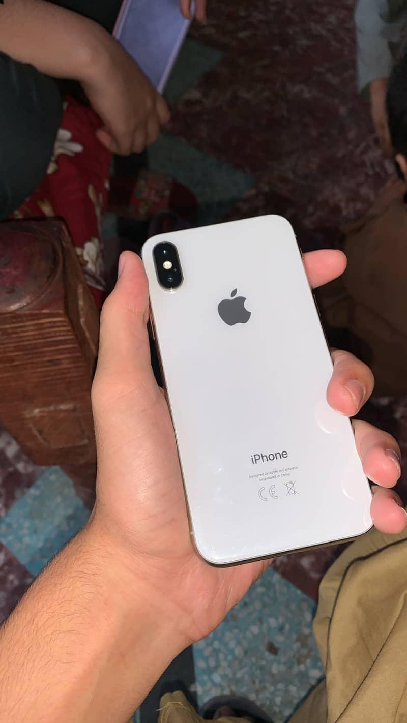 Apple iPhone X 2