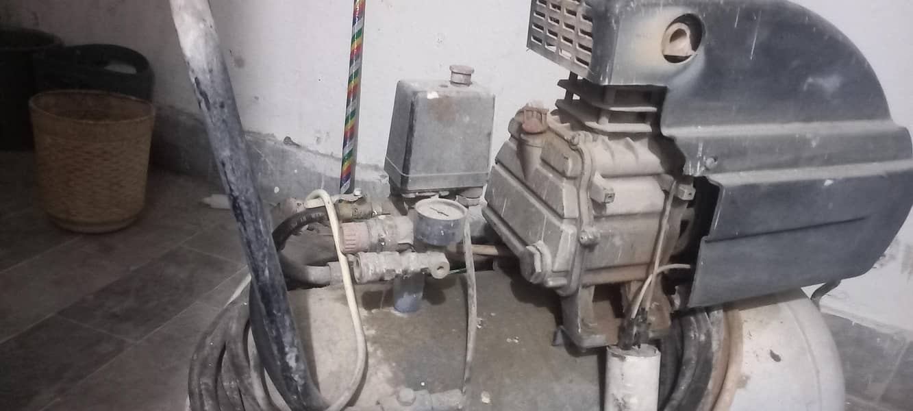 Air Compressor 1