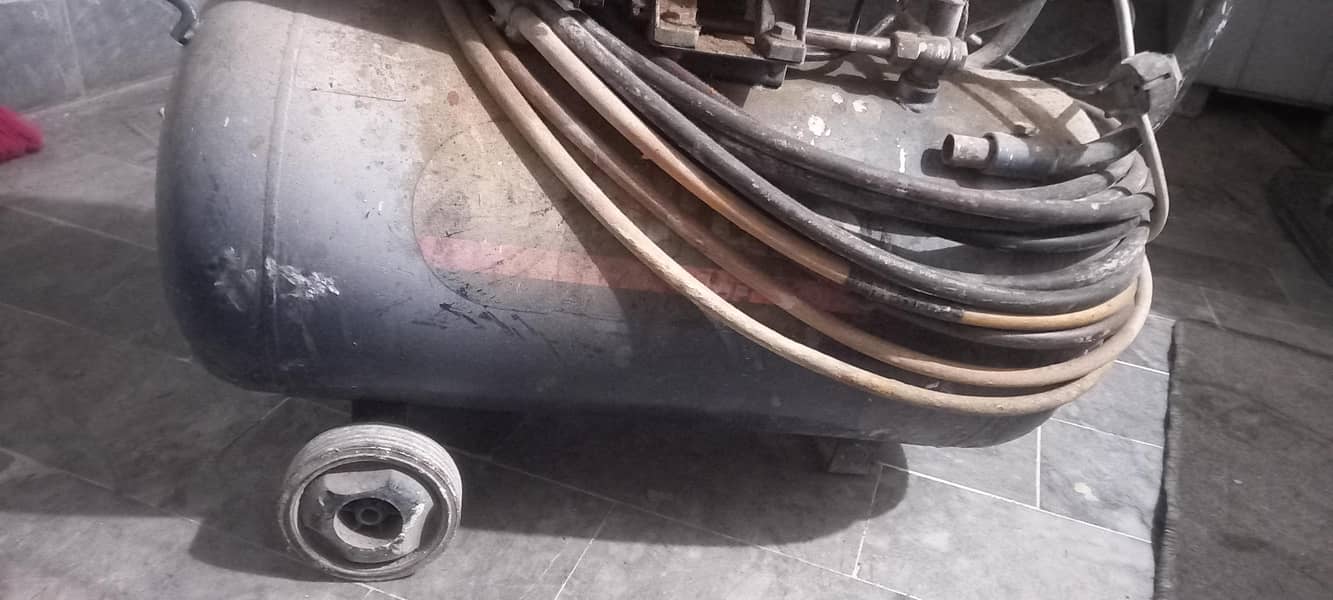 Air Compressor 3