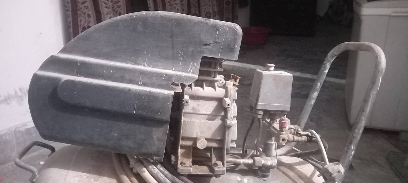 Air Compressor 4