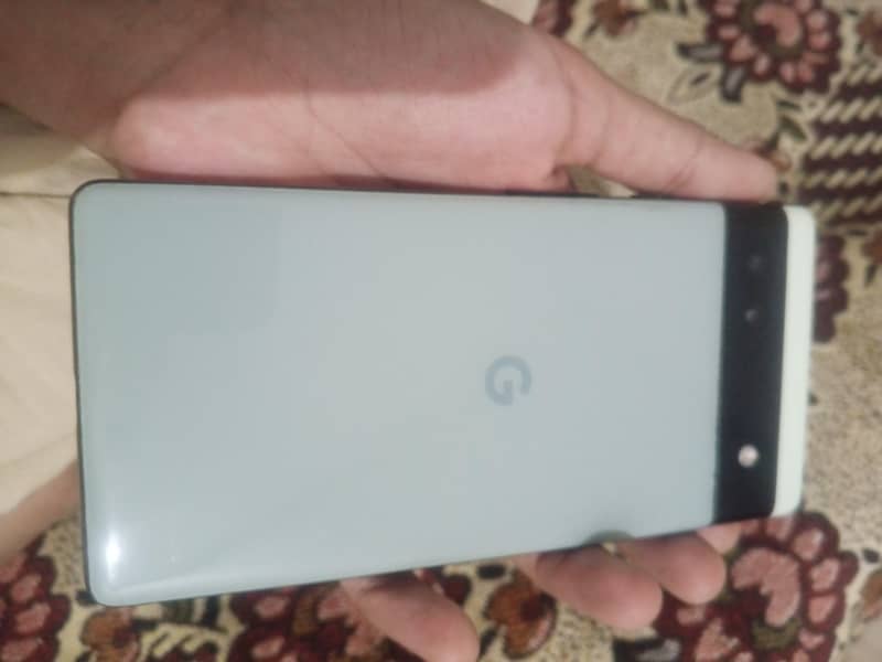 Google Pixel 6a 1