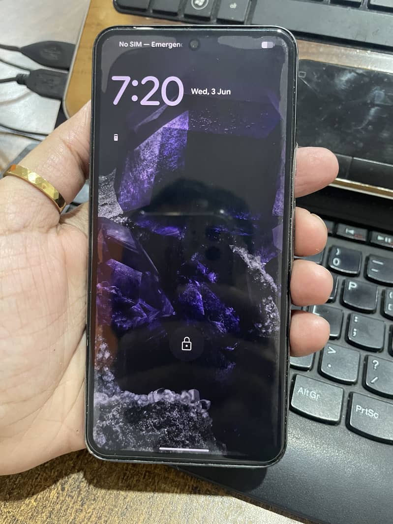 Google Pixel 8 1