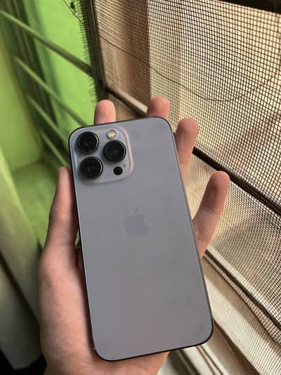 Apple iPhone 13 Pro Factory Unlock