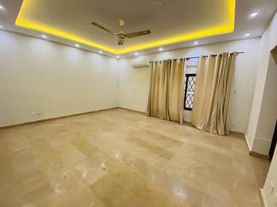 A Beautiful House For Rent In F10 Ideal Location All Tile Flooring Front Beautiful Lawn