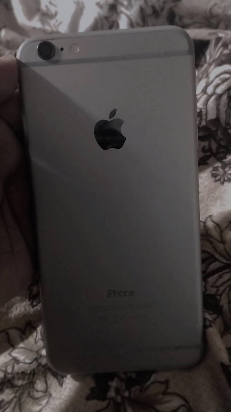 iPhone 6 plus 1