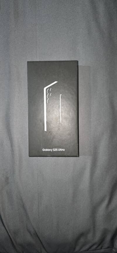 Samsung Mobile S25 Ultra