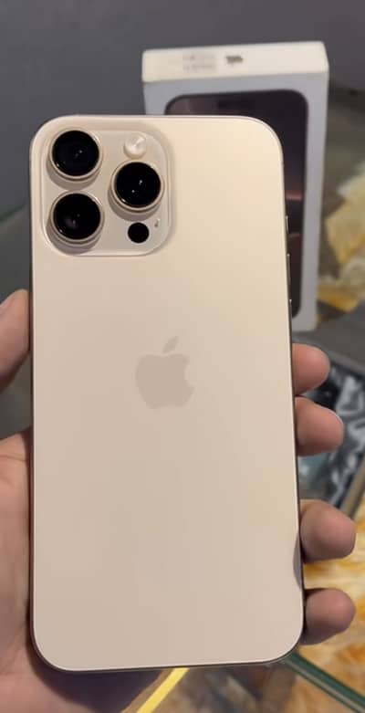 Apple iPhone 16 Pro Max