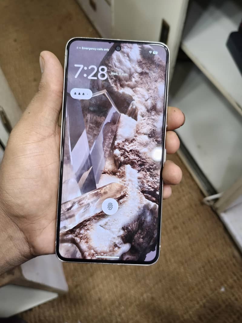 Google Pixel 8 Pro 1