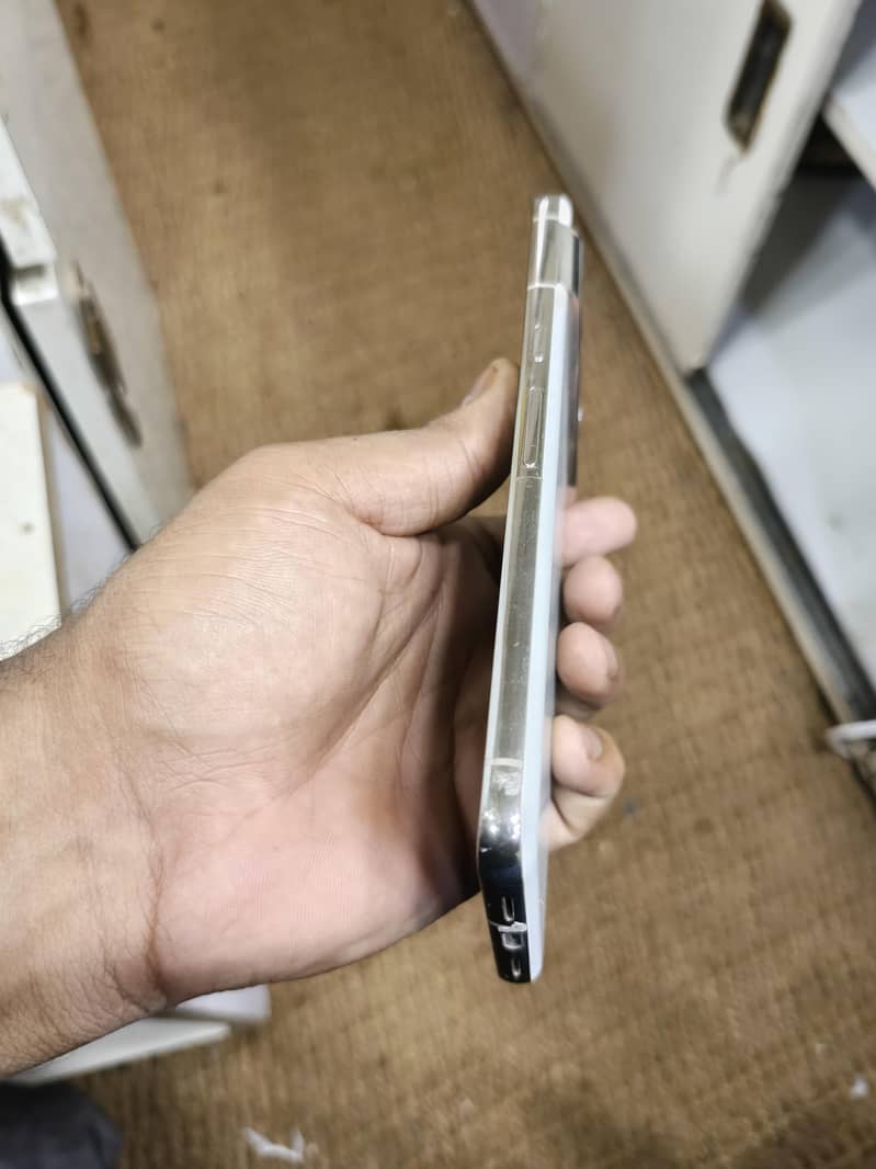 Google Pixel 8 Pro 6