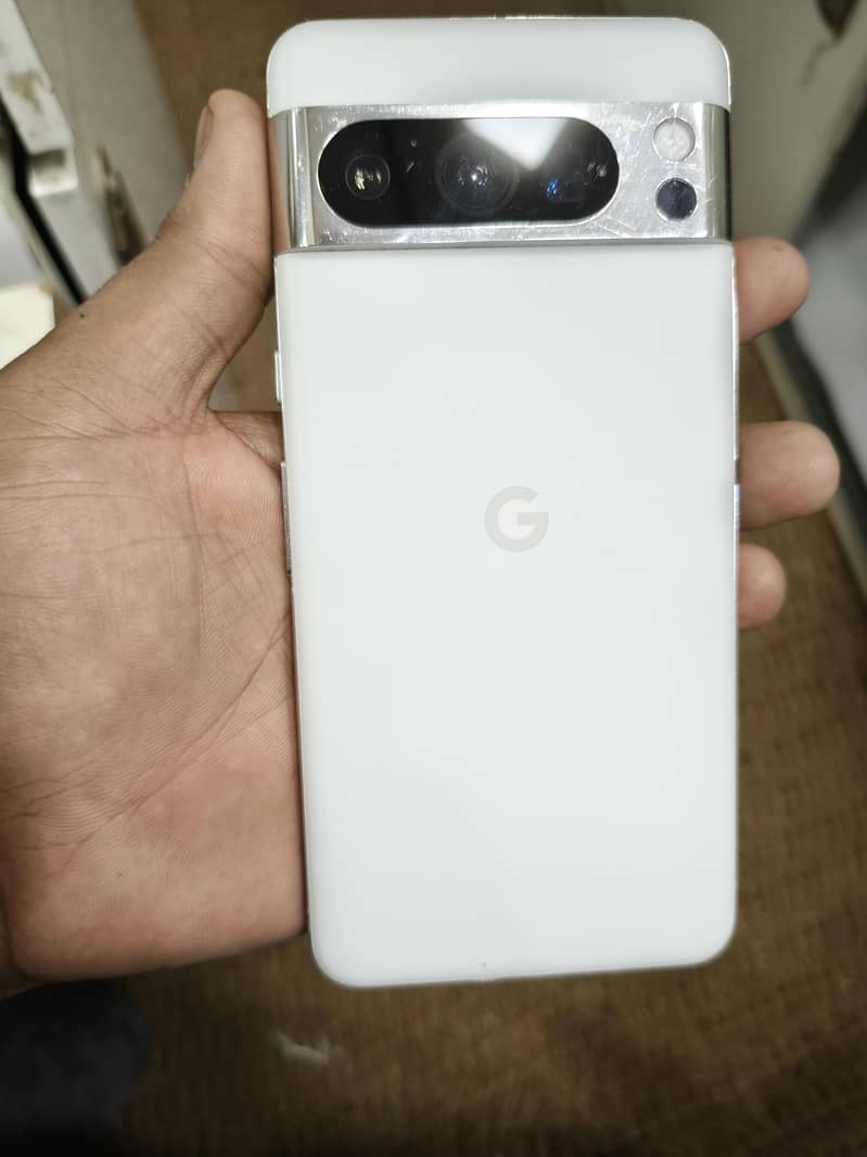 Google Pixel 8 Pro 7