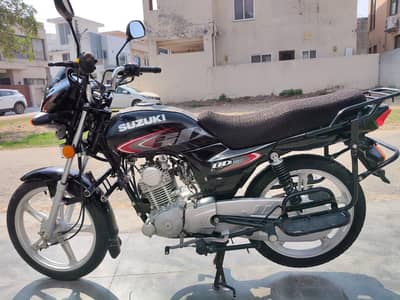 Suzuki gb 110 s all ok condition 10 by 10
