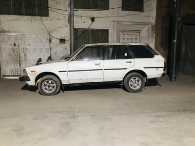 Toyota Corolla 1982 Station Wagon (London Model) – Perfect Project Car