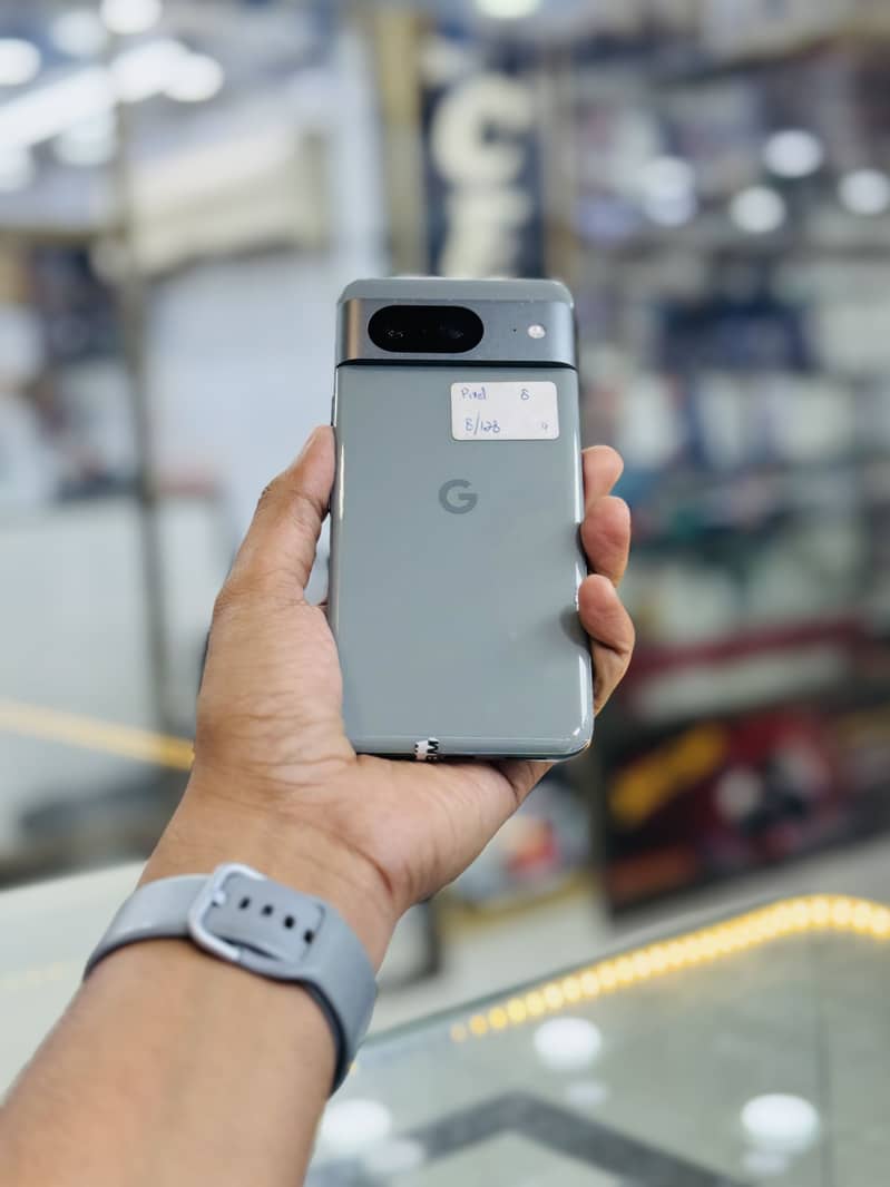Google Pixel 8 0