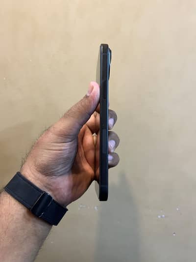 Apple iPhone 15 plus