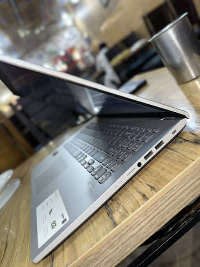 ASUS VivoBook 15 | 12GB RAM | 256GB SSD | Windows 11