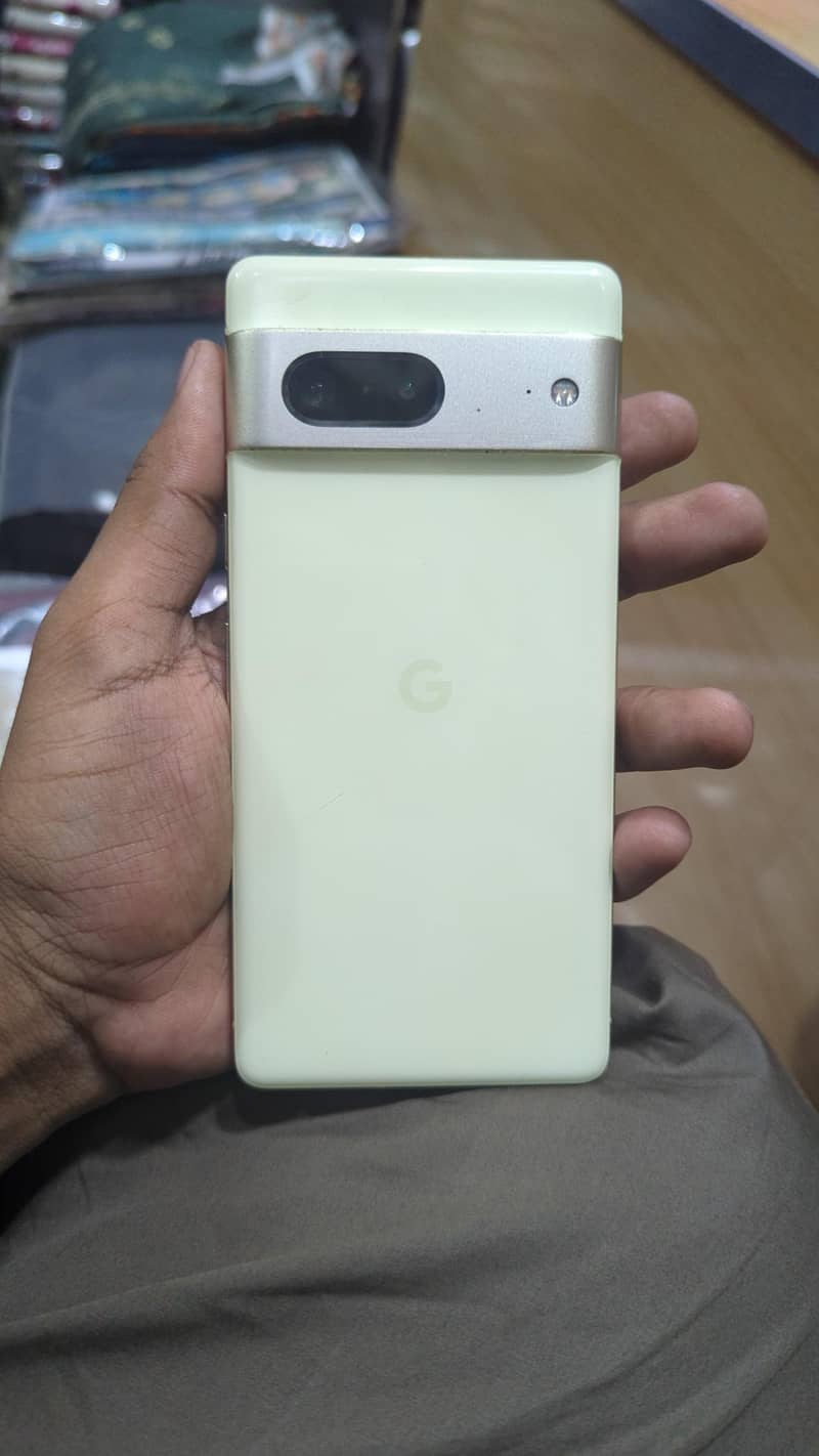Google Pixel 7 1