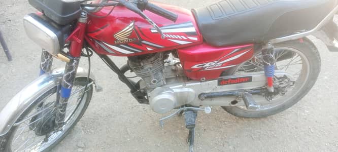 Honda CG 125 2014 model