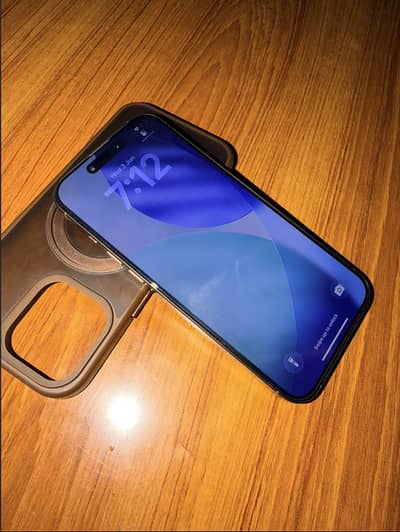 Apple iPhone 16 Pro Max