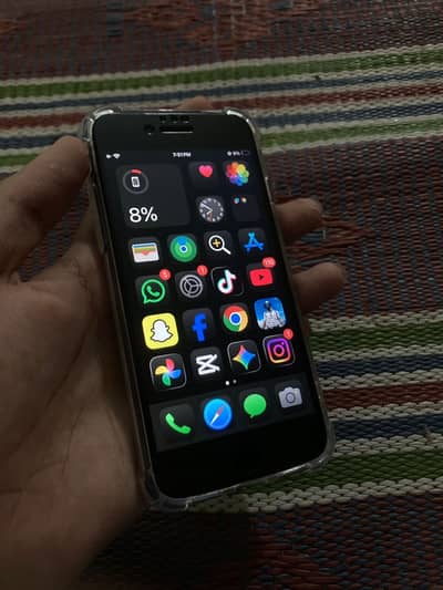Apple iPhone SE3 5G urgent exchange possible