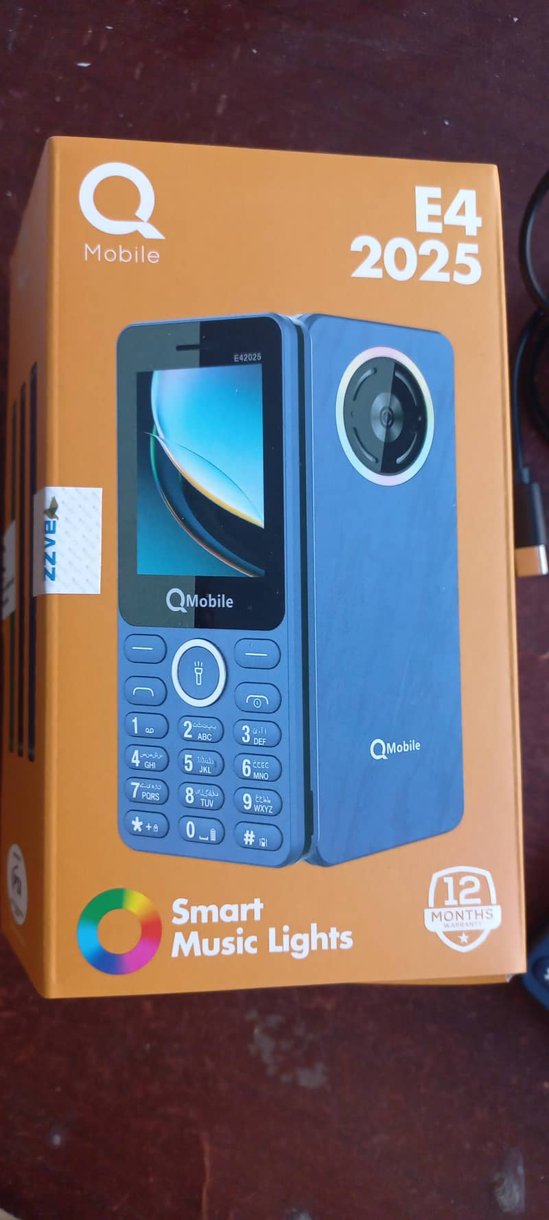 QMobile E4 Big 0